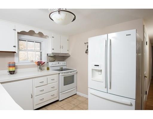 1015 Webster St, Hanover, MA 02339 photo 14