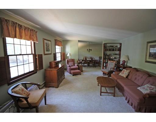 135 Walnut St, Marstons Mills, MA 02648 photo 3