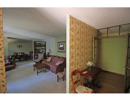 135 Walnut St, Marstons Mills, MA 02648 photo 4