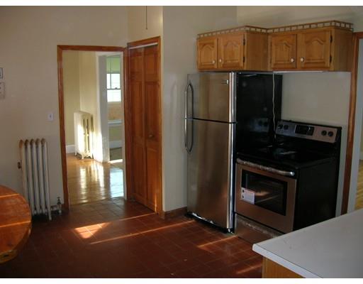 44 Boardman St, Worcester, MA 01606 photo 3