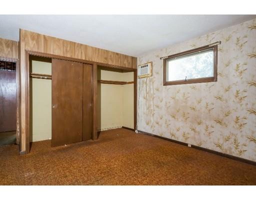 714 Weetamoe St, Fall River, MA 02720 photo 16