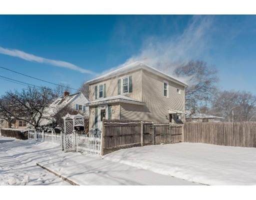 714 Weetamoe St, Fall River, MA 02720 photo 2