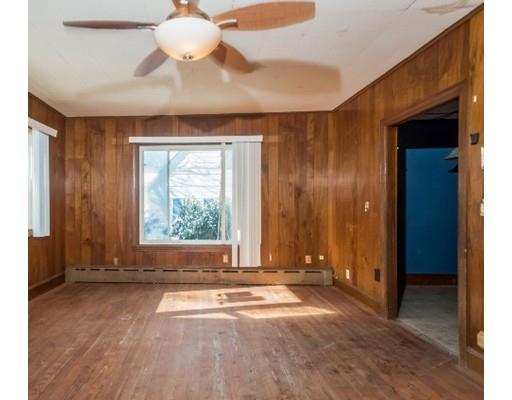 714 Weetamoe St, Fall River, MA 02720 photo 9