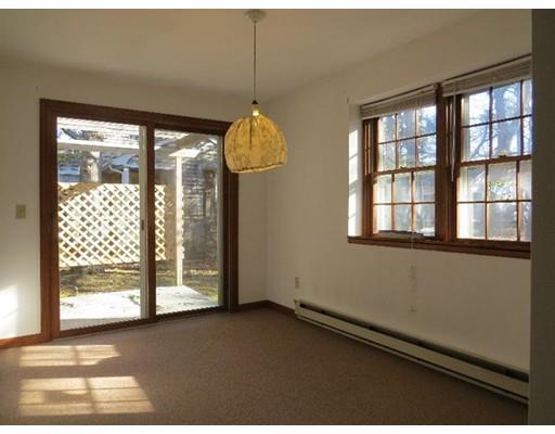 29 Russell Rd, Mashpee, MA 02649 photo 2
