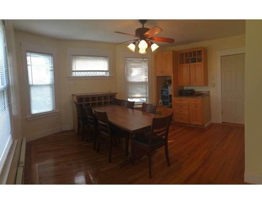 210 Albemarle St, Springfield, MA 01109 photo 4
