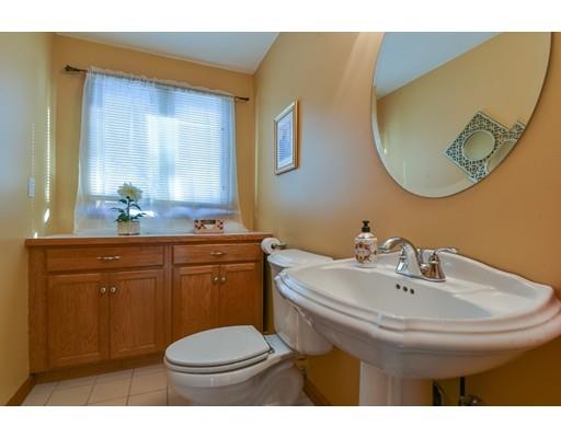 32 Porter Rd, Natick, MA 01760 photo 14