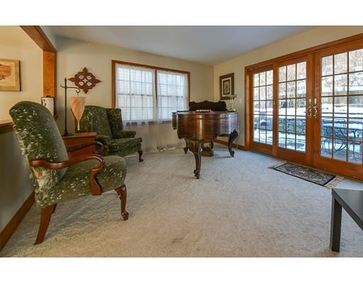 32 Porter Rd, Natick, MA 01760 photo 3