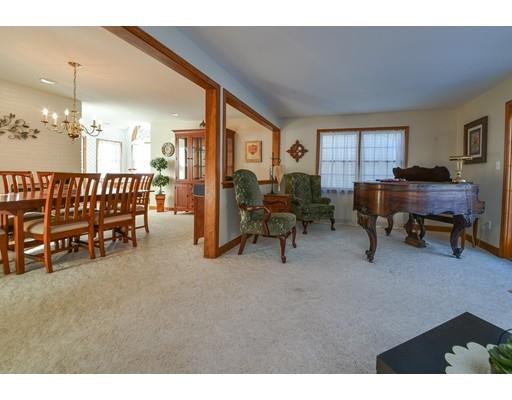 32 Porter Rd, Natick, MA 01760 photo 5