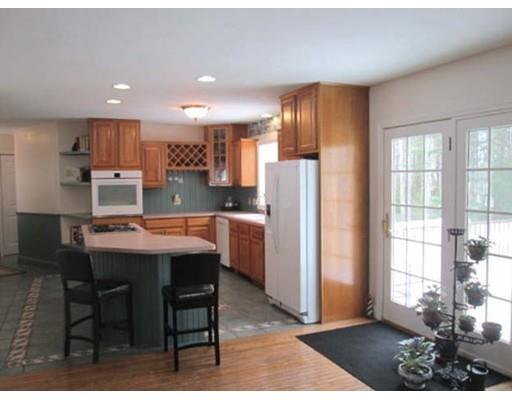 180 Hathaway St, Wareham, MA 02571 photo 10