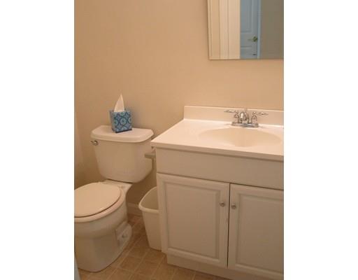 7 Mink Cir, Worcester, MA 01604 photo 15