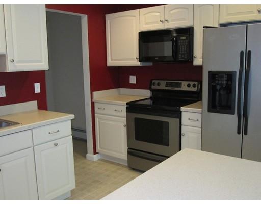 7 Mink Cir, Worcester, MA 01604 photo 8