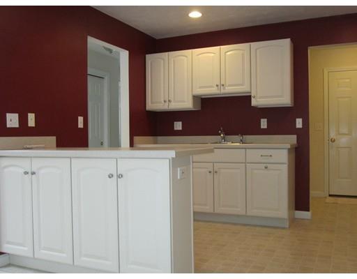 7 Mink Cir, Worcester, MA 01604 photo 9