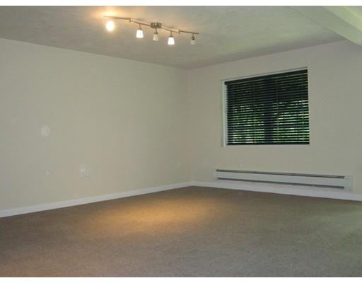 7 Mink Cir, Worcester, MA 01604 photo 17