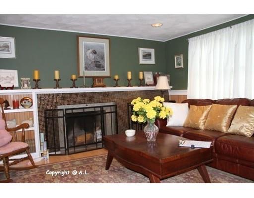 45 Wethersfield Rd, Natick, MA 01760 photo 9