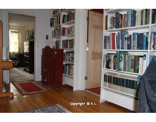 45 Wethersfield Rd, Natick, MA 01760 photo 17