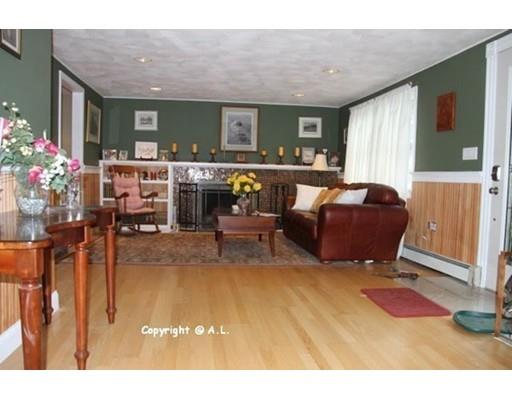 45 Wethersfield Rd, Natick, MA 01760 photo 8