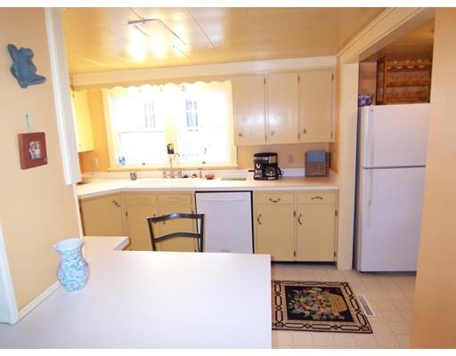 3 E Main St, Williamsburg, MA 01096 photo 6