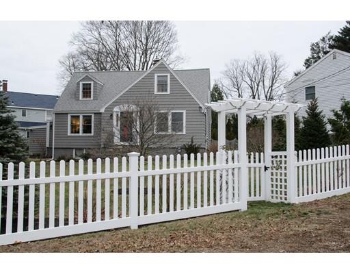 2 Vassar Rd, Marblehead, MA 01945 photo 4