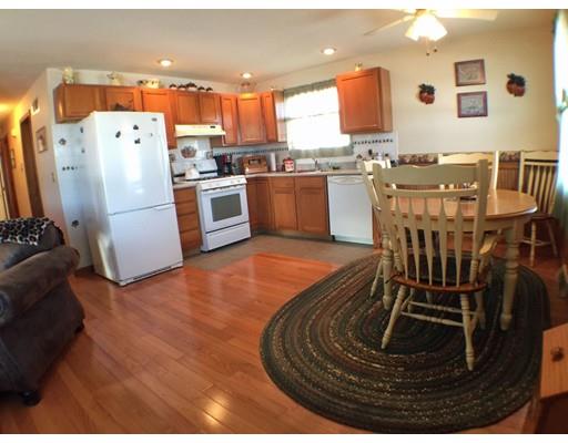 45 Jefferson St, Fall River, MA 02721 photo 2