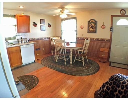 45 Jefferson St, Fall River, MA 02721 photo 5