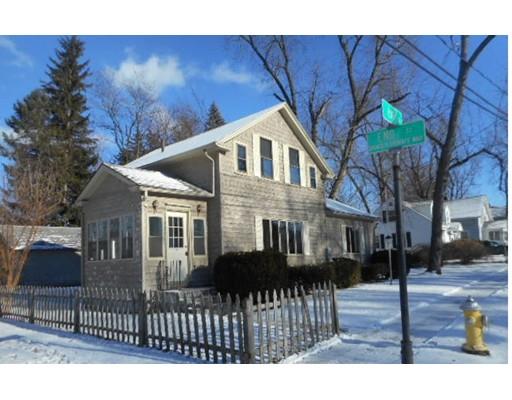 211 Davis St, Springfield, MA 01104 photo 2