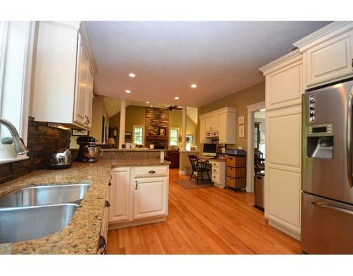 62 Eight Lots Rd, Sutton, MA 01590 photo 10