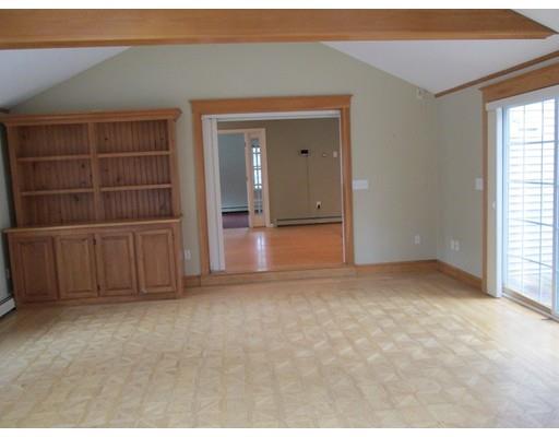 46 Bennett St S, Gloucester, MA 01930 photo 11
