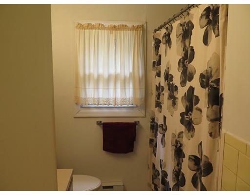 16 Beyer Dr, Easthampton, MA 01027 photo 6
