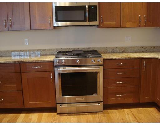 30 Taylor Dr #2011, Reading, MA 01867 photo 4