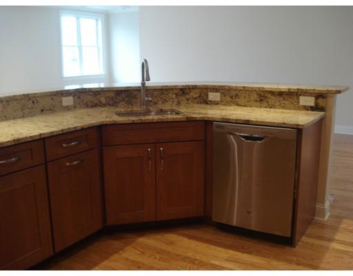 30 Taylor Dr #2011, Reading, MA 01867 photo 3