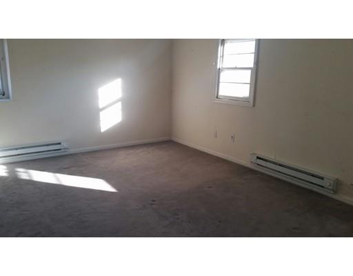 514 Wethersfield St, Rowley, MA 01969 photo 9
