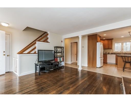 129 Lowell Rd, Windham, NH 03087 photo 5