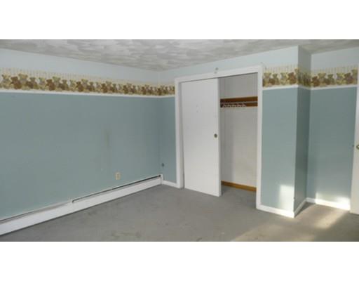 18 Hamlet St, Lawrence, MA 01843 photo 11