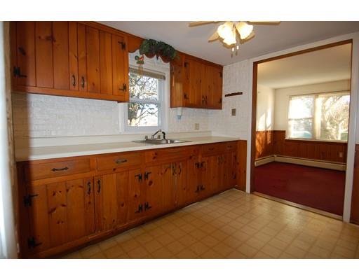 12 Crescent Dr, Fairhaven, MA 02719 photo 3