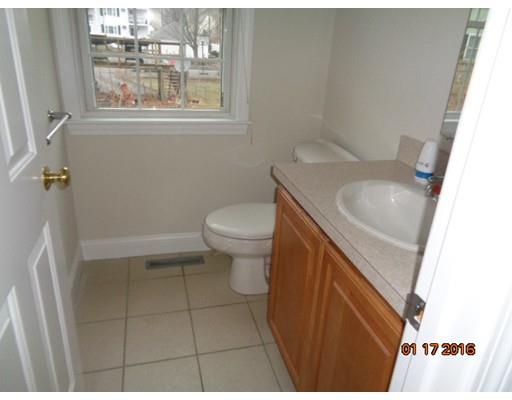 26 Ash St #B, Danvers, MA 01923 photo 4