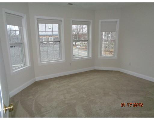 26 Ash St #B, Danvers, MA 01923 photo 5
