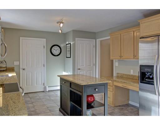 94 Warren St, Upton, MA 01568 photo 7