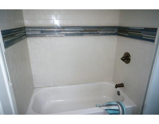 38 Fenwick St, Springfield, MA 01109 photo 23