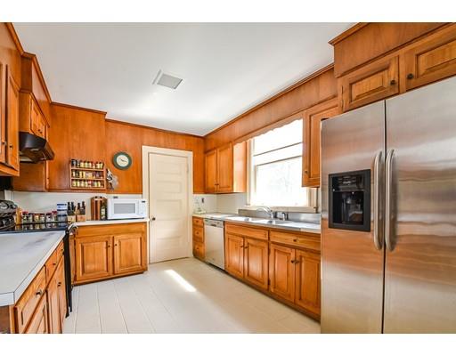 870 High St, Dedham, MA 02026 photo 8