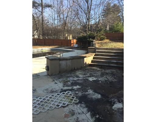 1361 Main St, Reading, MA 01867 photo 4