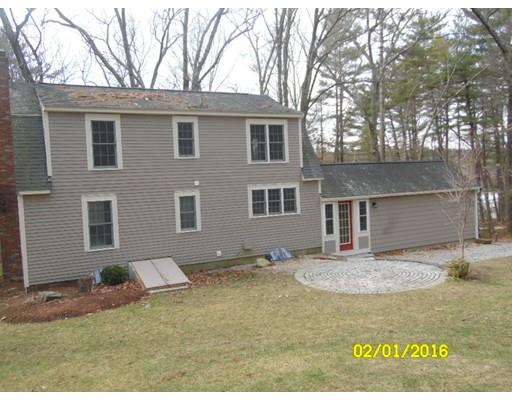 282 Central St, Georgetown, MA 01833 photo 4