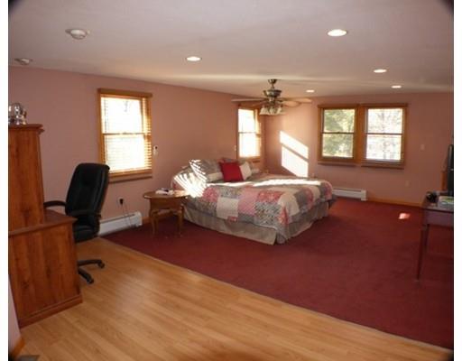 24 Sandra Rd, Easthampton, MA 01027 photo 12
