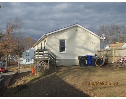 51 Old Point St, Springfield, MA 01109 photo 10