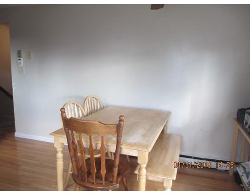 51 Old Point St, Springfield, MA 01109 photo 6