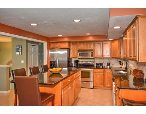 4 Glenbrook Ln, Worcester, MA 01609 photo 10