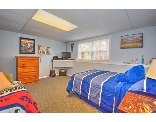 4 Glenbrook Ln, Worcester, MA 01609 photo 18