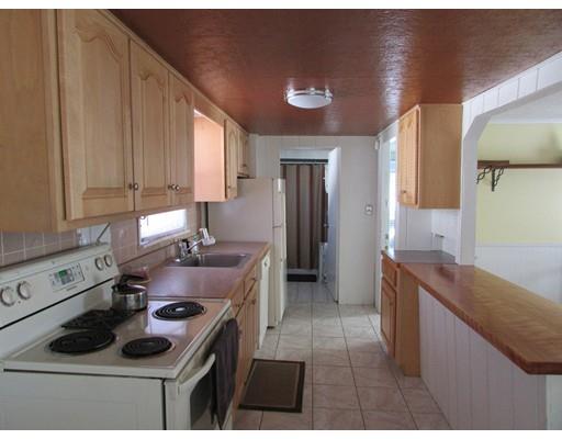 7 Trahan Ave, Worcester, MA 01604 photo 6