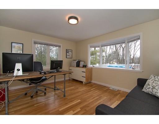 29 Cushing Rd, Milton, MA 02186 photo 12