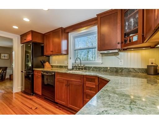 141 Tedesco St, Marblehead, MA 01945 photo 8