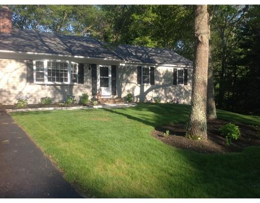 70 Thoreau Dr, Barnstable, MA 02632 photo 1